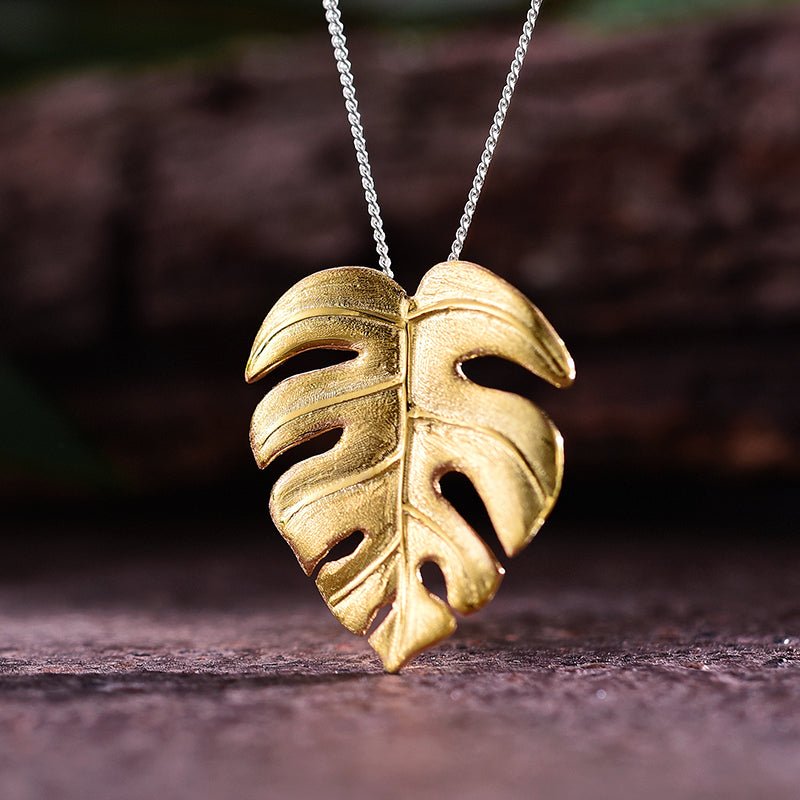 Monstera Petit - Handmade Pendant | New - MetalVoque