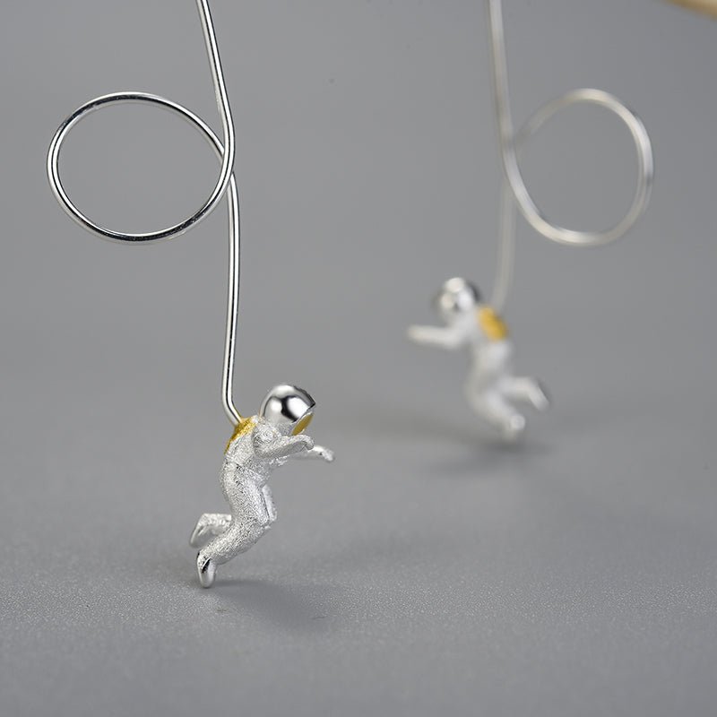 Walk me to the Moon - Drop Earrings