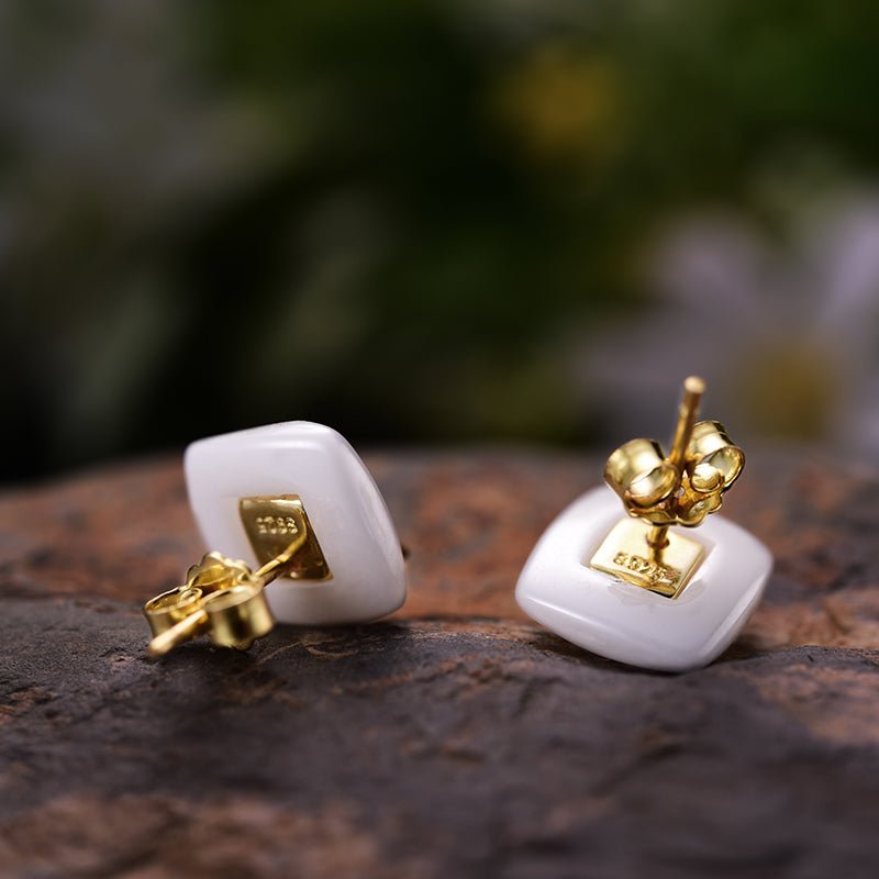 Bee Kiss - Stud Earrings - MetalVoque