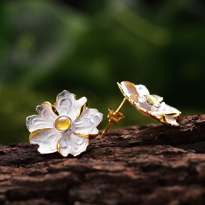 Tourmaline Leaf - Stud Earrings | NEW - MetalVoque