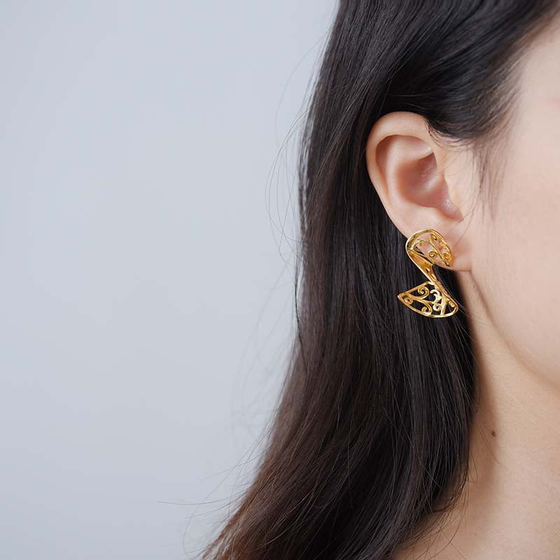 Classical Leaf - Dangle Earrings