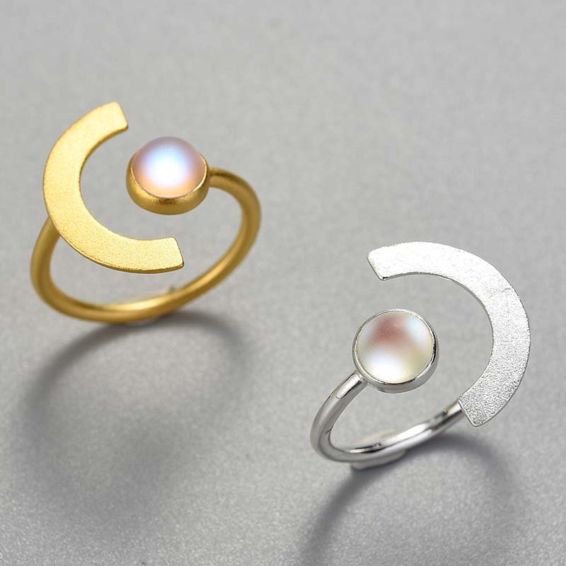 Mellow Moon - Adjustable Ring