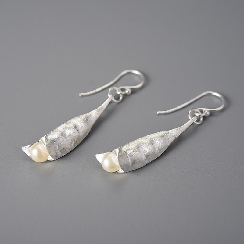 Peapod Pearl - Dangle Earrings