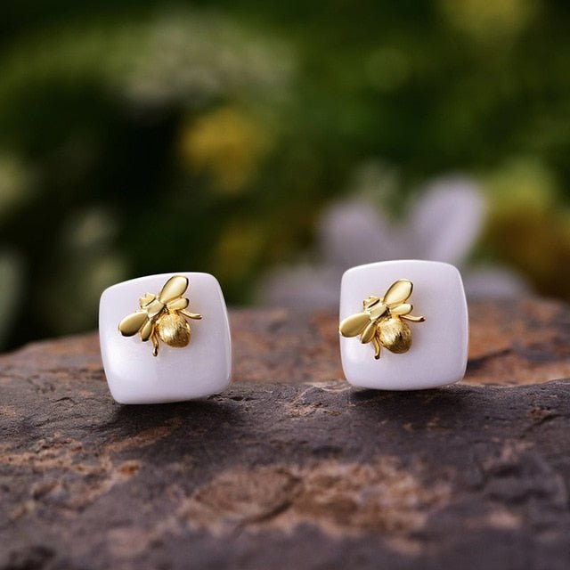 Bee Kiss - Stud Earrings - MetalVoque