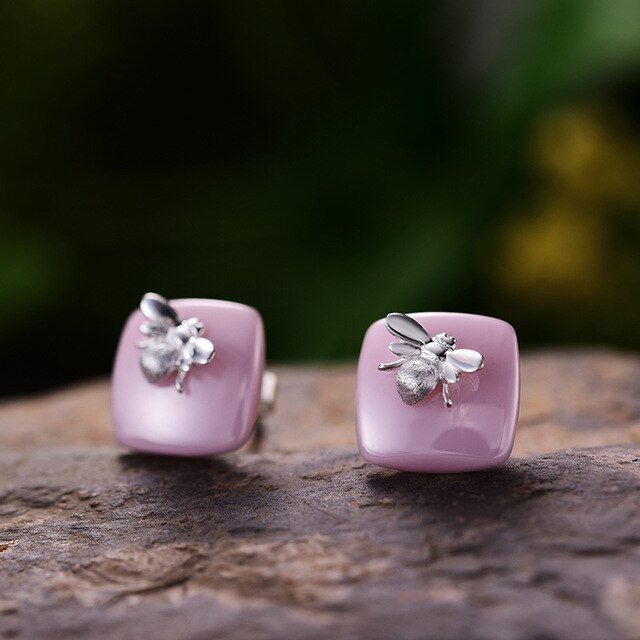 Bee Kiss - Stud Earrings - MetalVoque