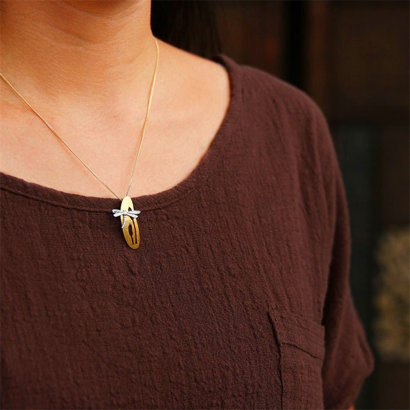 Resting Dragonfly - Handmade Pendant | NEW - MetalVoque