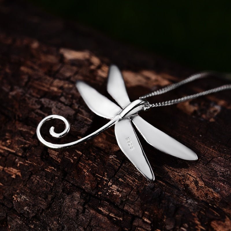 Dragonfly Lullaby - Handmade Pendant - MetalVoque