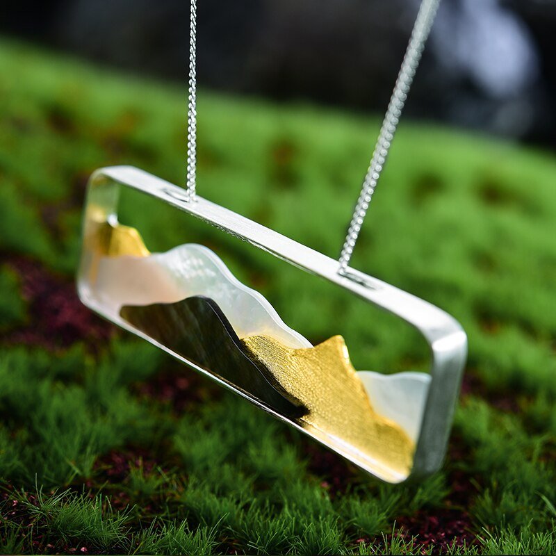 Marvelous Mountains - Handmade Pendant | NEW - MetalVoque