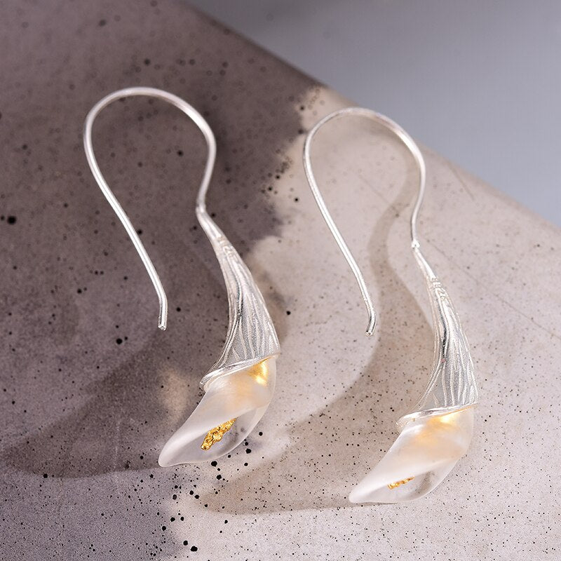 Calla Lily - Dangle Earrings | NEW - MetalVoque