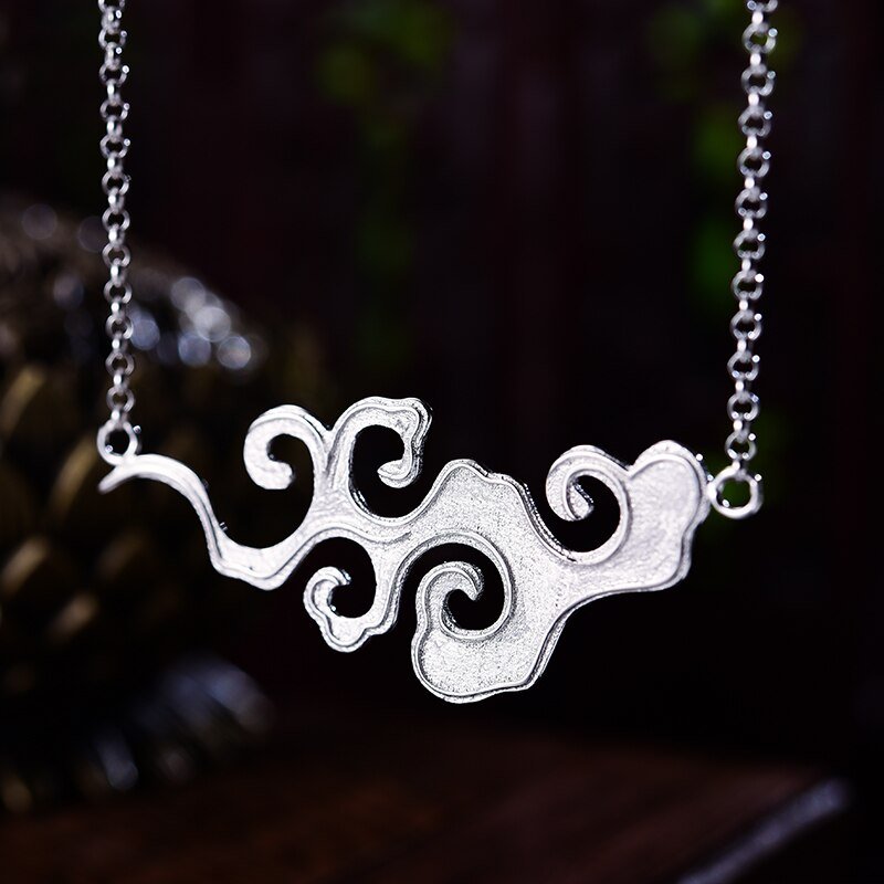 Breezy Cloud - Handmade Necklace | NEW - MetalVoque